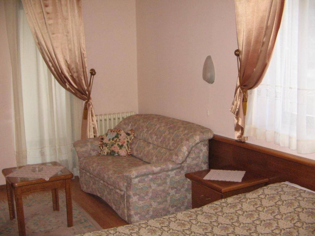 Garni Hotel Pbg Subotica Quarto foto